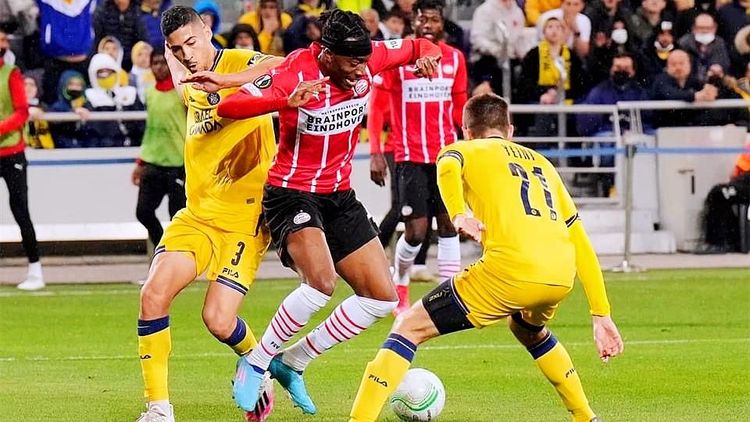 的舞台上 的舞台上